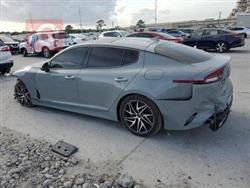 کیا ستینگەر